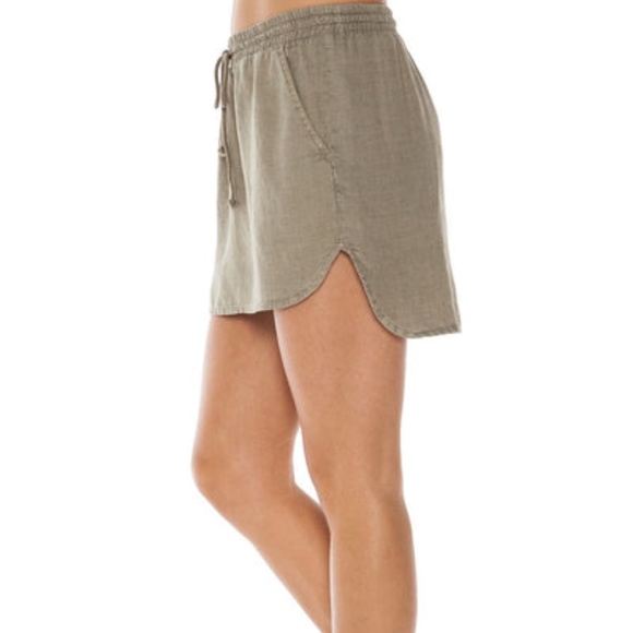 Bella Dahl Tencel High-Low Mini Skirt - Picture 3 of 15